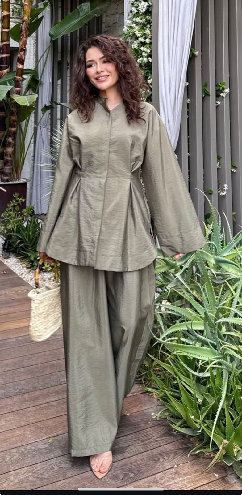 Waist-fit set