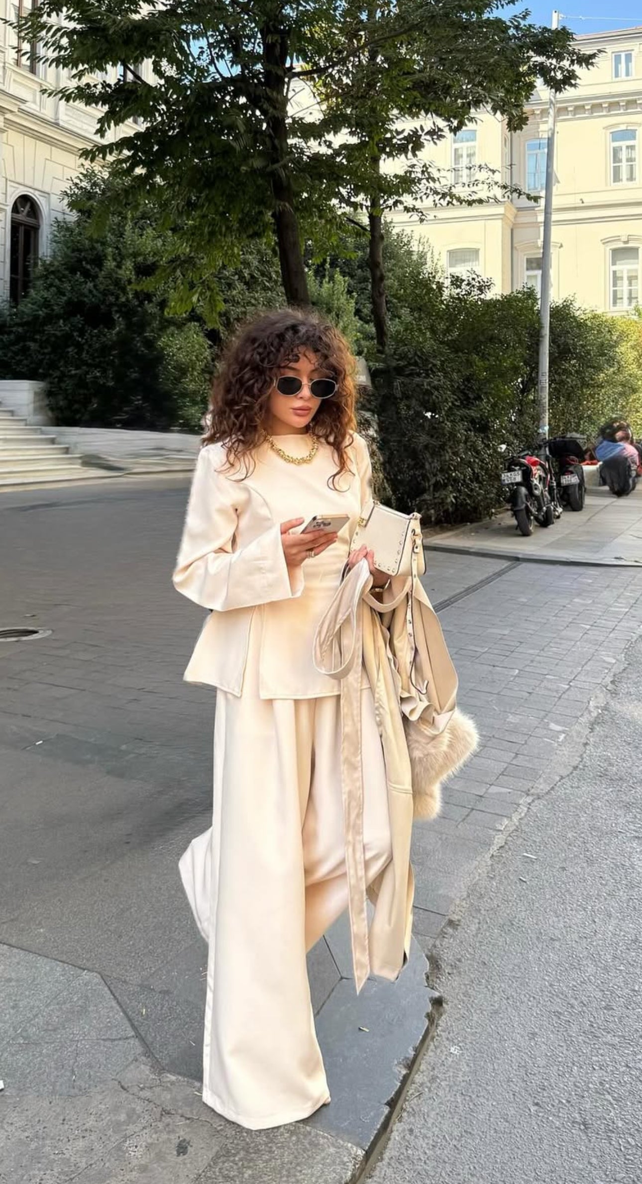 Nora fitted-waist set